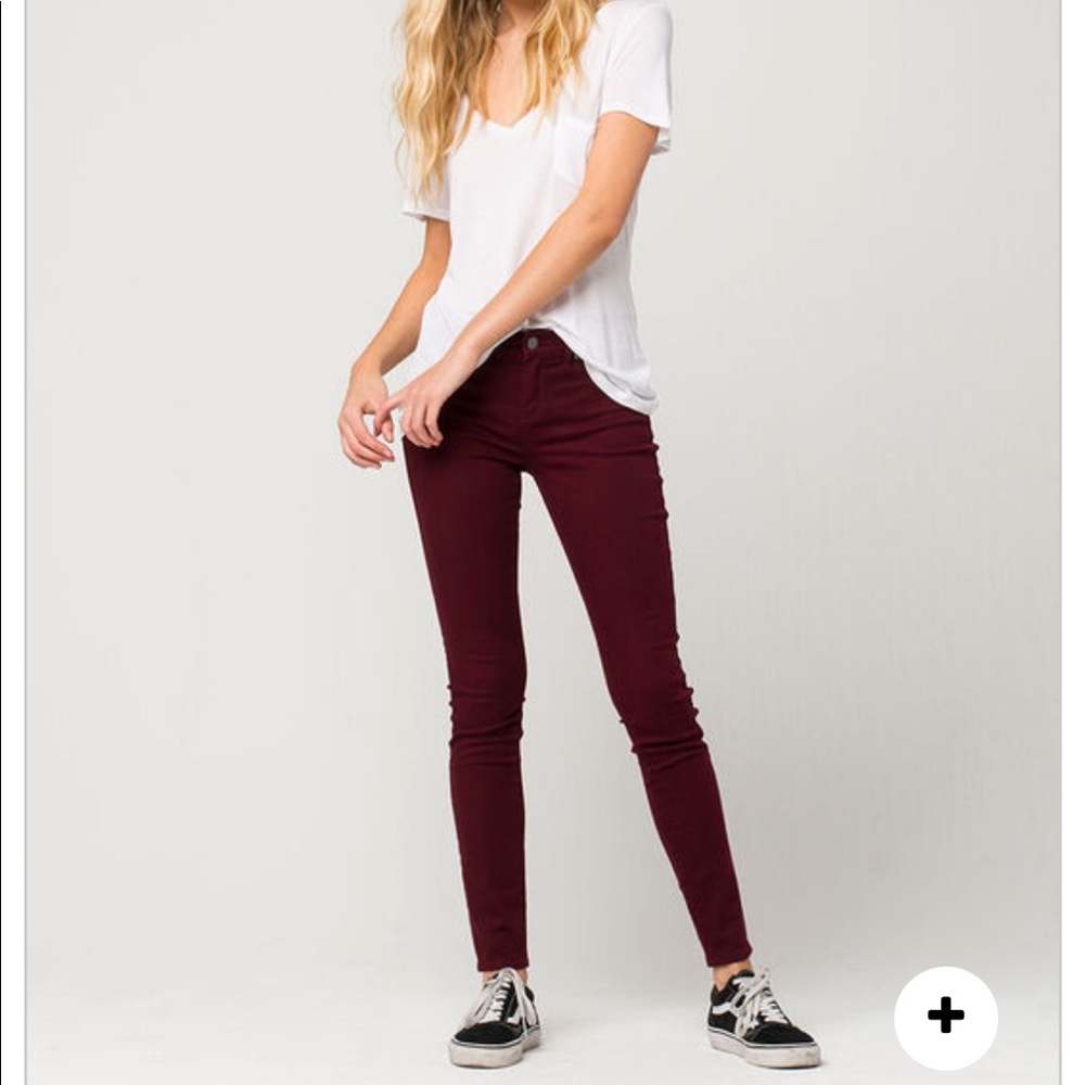 Maroon stretch jean